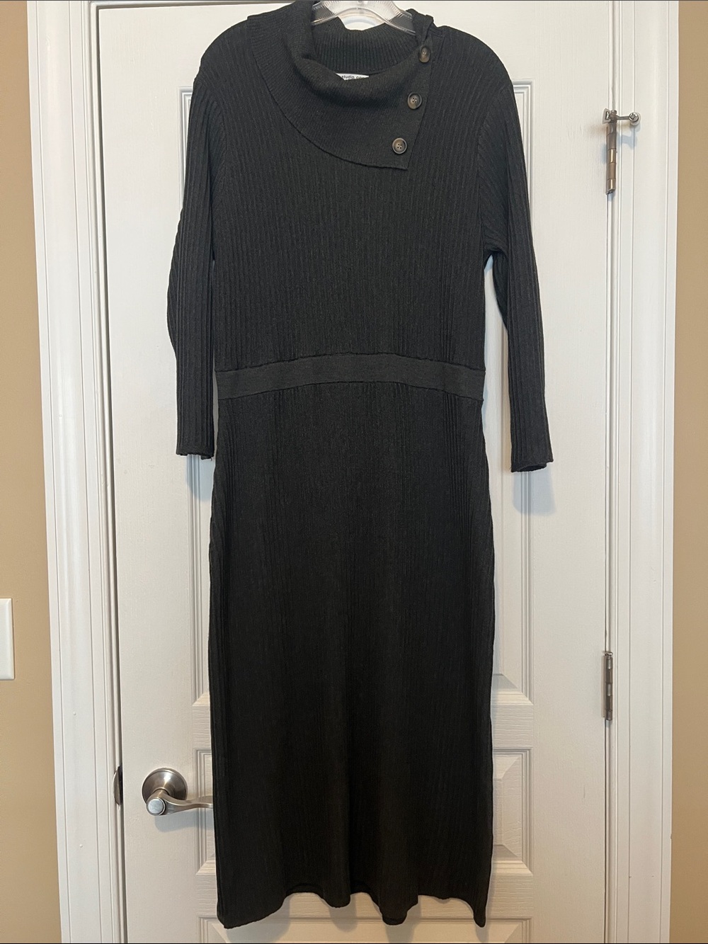 Dark Gray Ribbed Button-Detail Maxi Dress